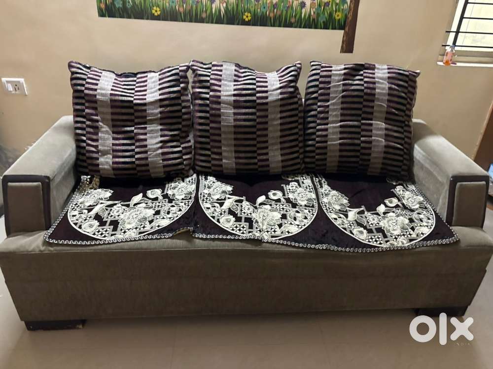 3 seater sofa
