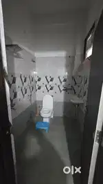 Single room available for rent
