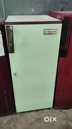 Allwin single door frize