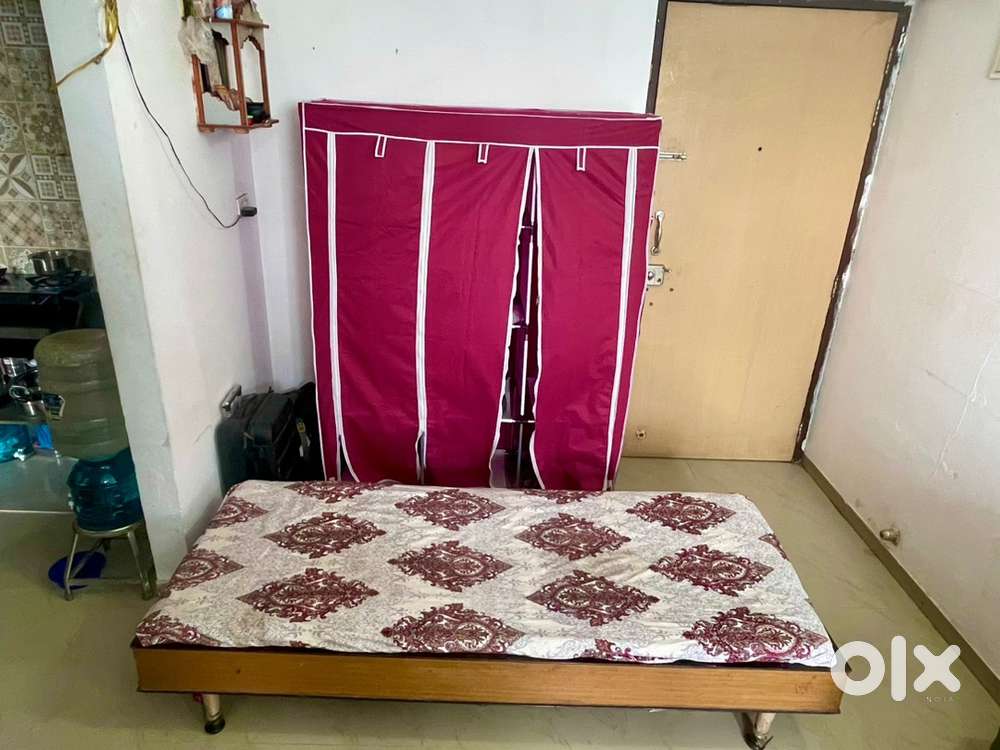 Need PG for my 1bhk flate -boy-6000  No Brokerage