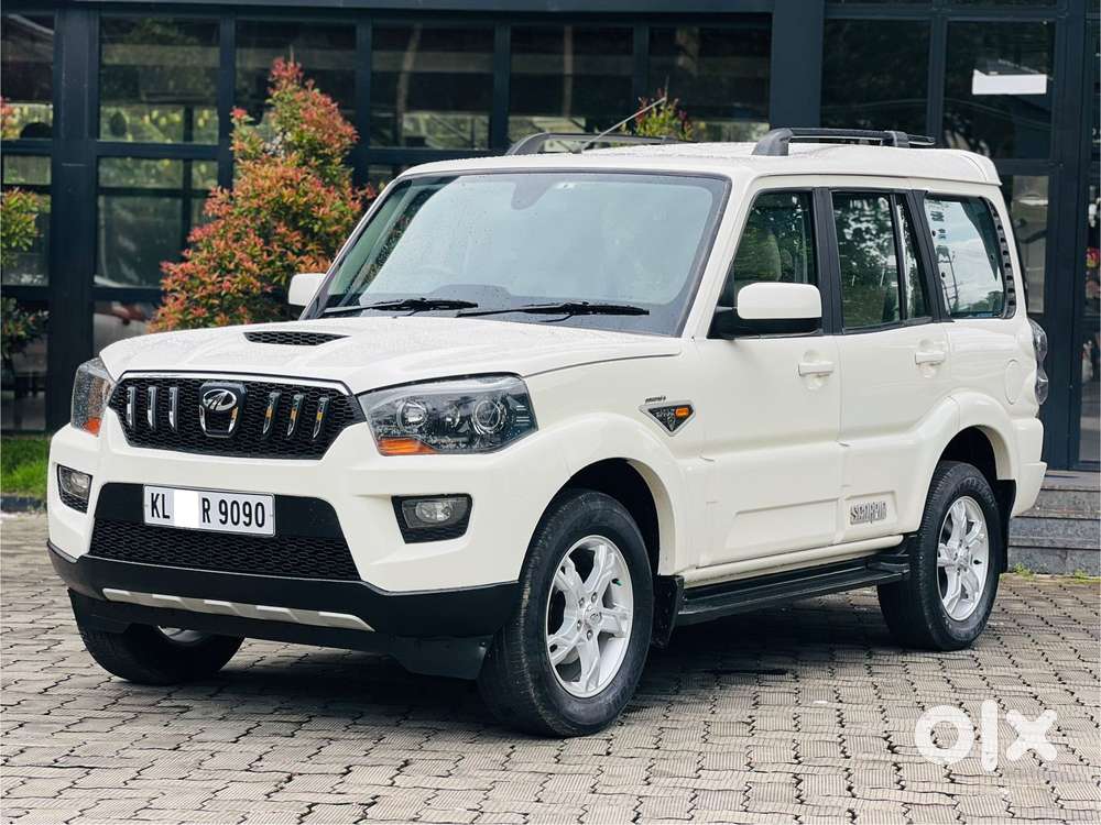 Mahindra Scorpio S10 7 Seater, 2016, Diesel