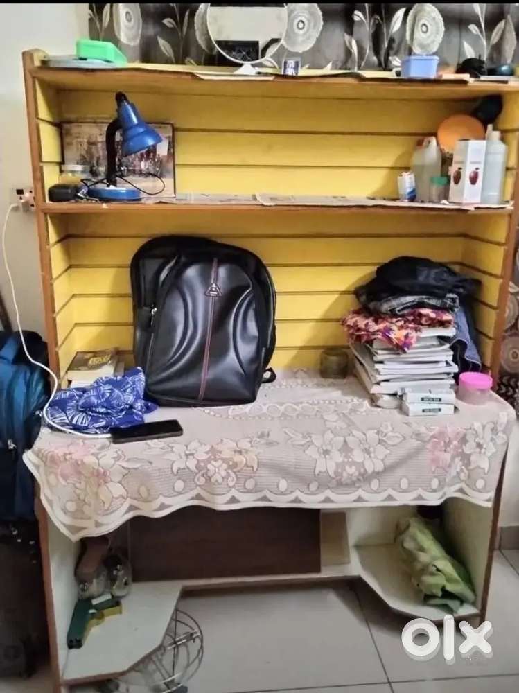 A Big size Computer and Study table