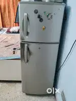 LG FRIDGE VERY GOOD CONDITION.