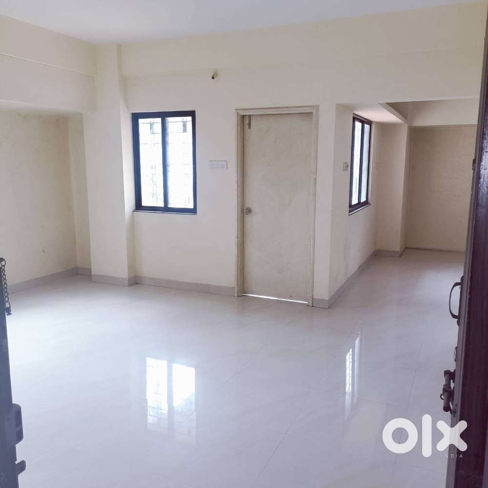 2 bhk flat for sell