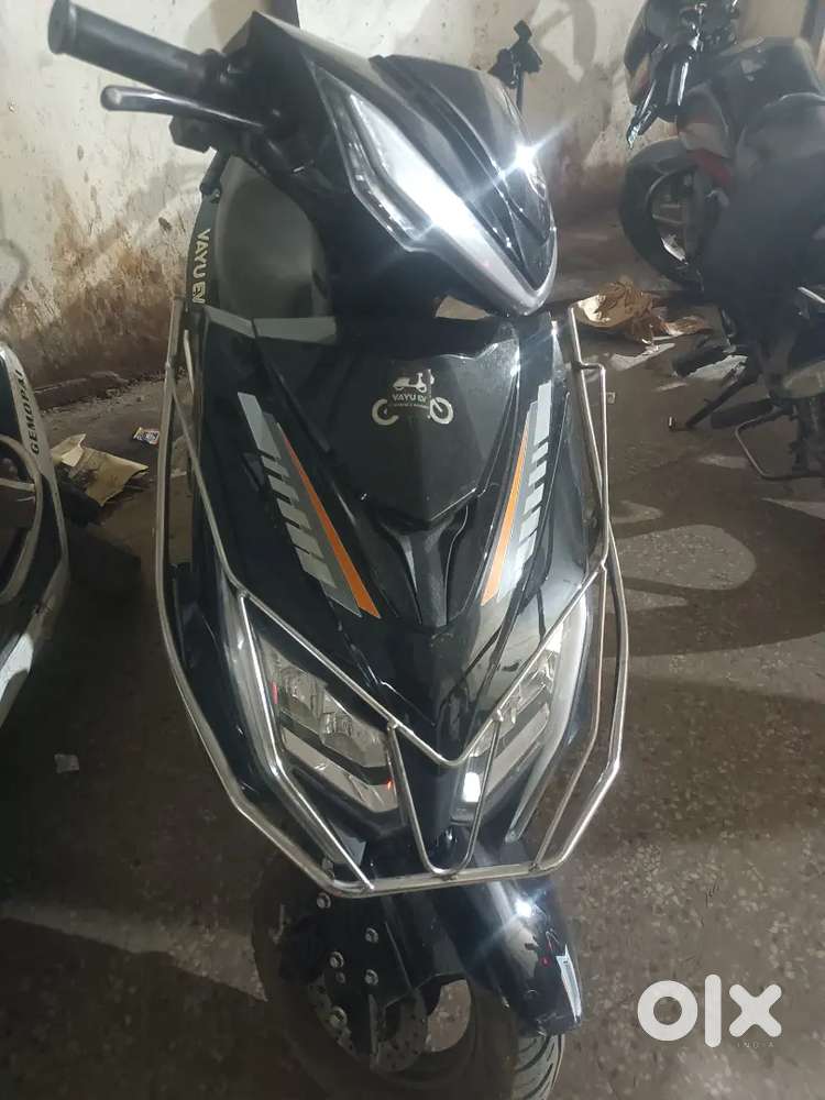 Ev scooty with out battery