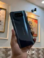 Asus Zenfone 8 Flip - Worlds best selfie phone