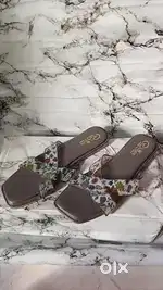 Ladies footwear,