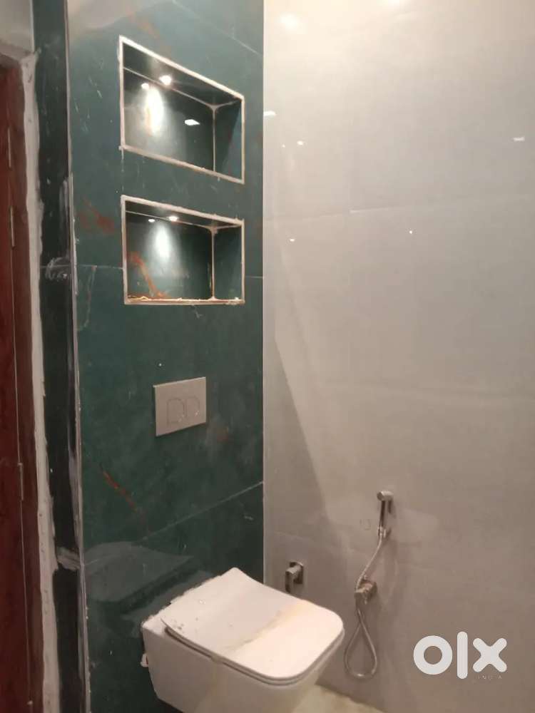 Builder floor in sector 11,4,12A,9