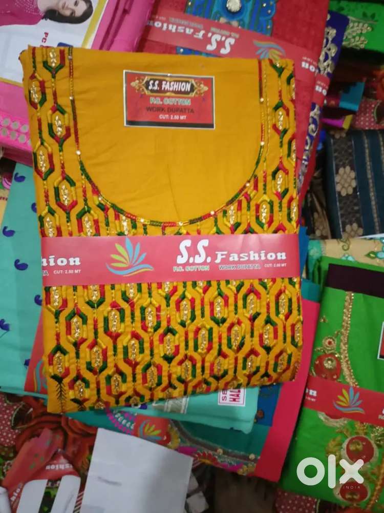 New fency suit lene Dene ke liye bahut hi kam price me
