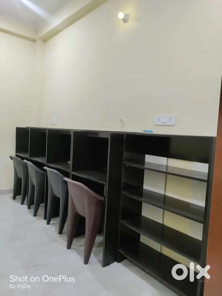 Leaders Girls P G , Lodging Only