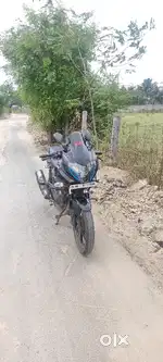 Bajaj Pulsar 220f