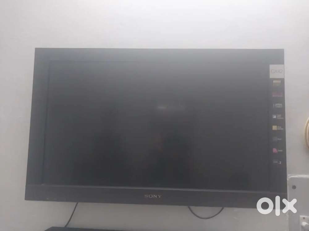 Sony 32  LCD TV