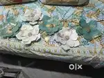 Metal flowers brand new