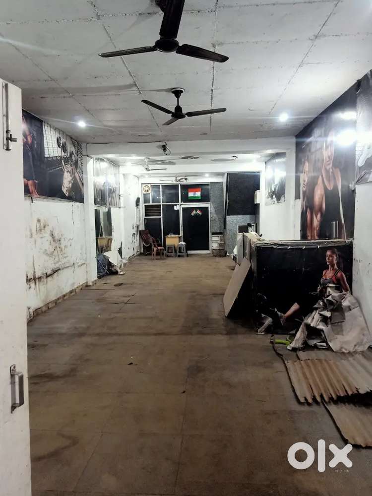 Spece available for rent comercial area track market sonipat.