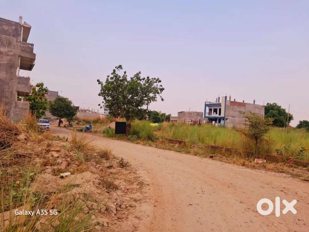 Jhalwa khelgaon public School