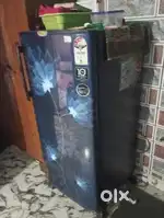 Sab kuch theek he new fridge liya he is liye sell ker rha hu