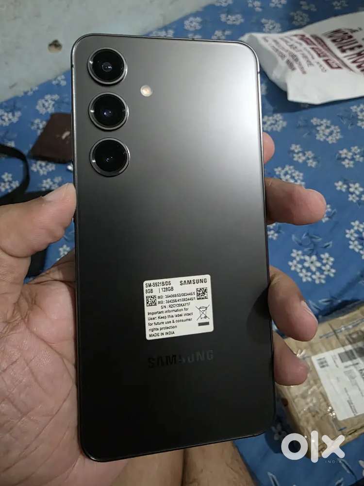 Excellent condition s24 only 4 month old