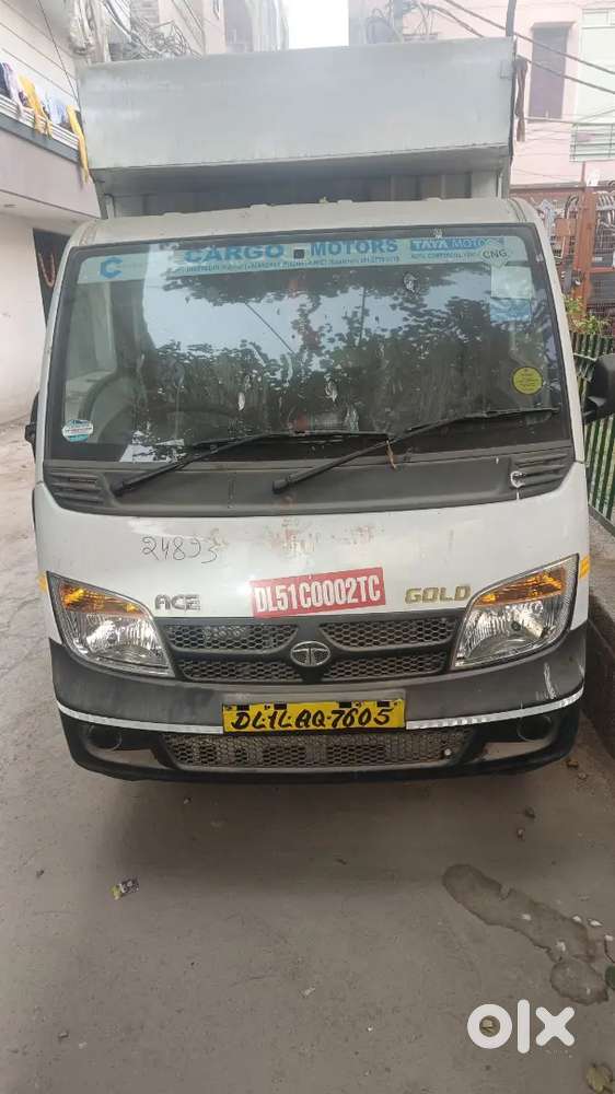 Driver chahiye tata ace gaadi ke liye,porter me chalane ke liye