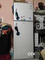 LG . Dubble door.