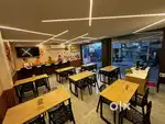 Cafe fully furnished 1 year old cafe