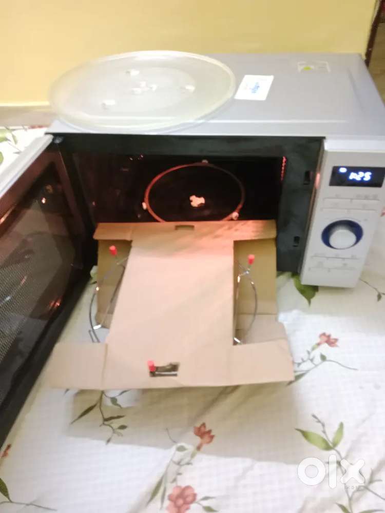 Oven 28 litre new only box open emergency sale