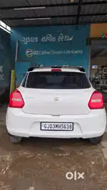 Maruti Suzuki Swift 2022 Petrol 75000 Km Driven