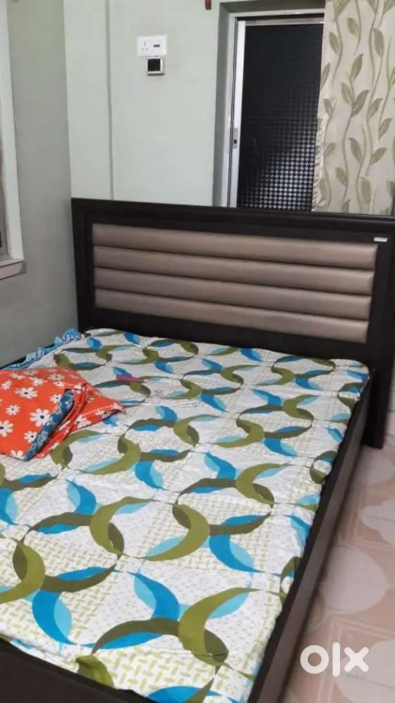 Flat Available 1bhk,2bhk,3bhk Near Tollygunge Metro,Khudghat Metro.