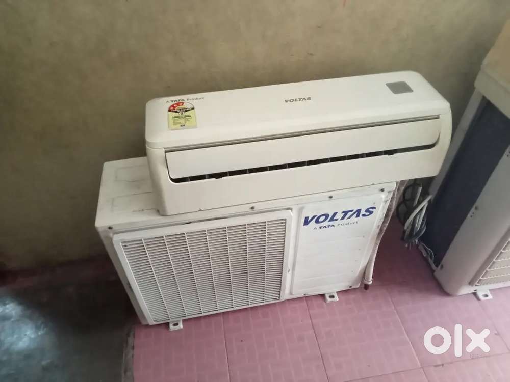 AC for sale 1 ton 1.2 ton  two AC voltas brand