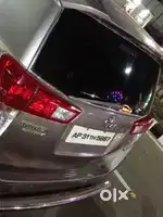 Toyota Innova Crysta 2017 Diesel 136588 Km Driven