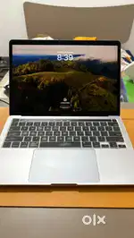 Apple macbook pro 13”