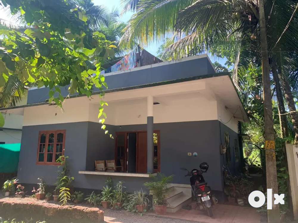 House for sale Rs. 32 Lakh - Road Accessable