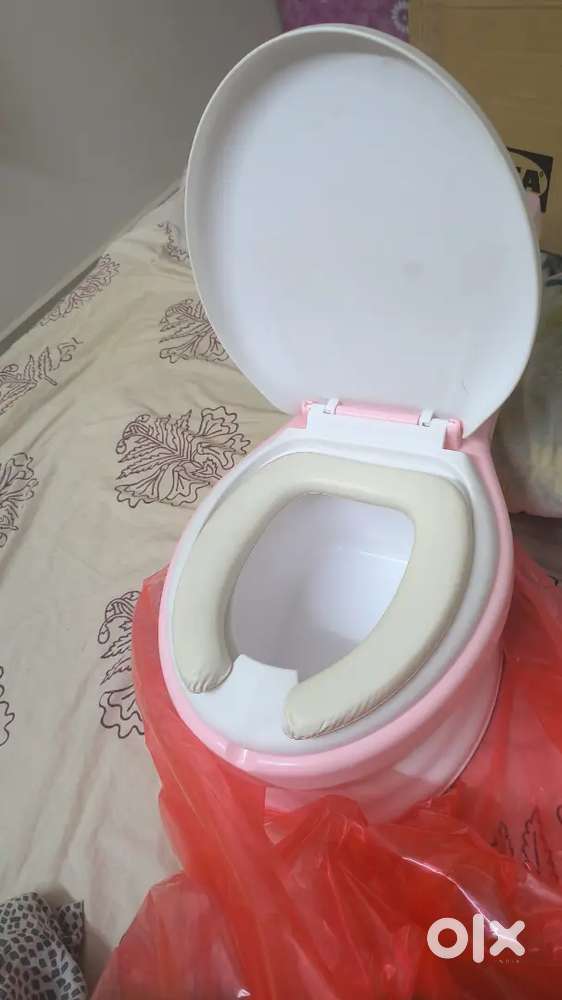 Baby potty stool