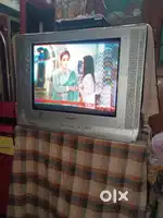 Samsung colour tv 5 year old