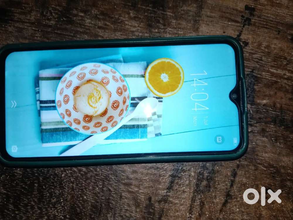 Vivo y 91 good condition phone and orginal charger available