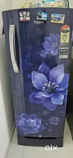 Samsung fridge in new condition hardly used