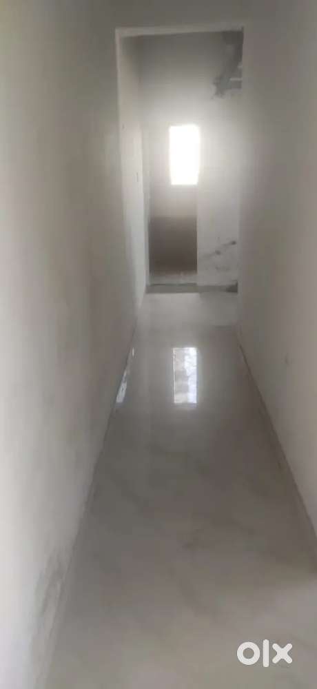 2BHK compact flat on Rent at SV Road Andheri W near BMC Market.