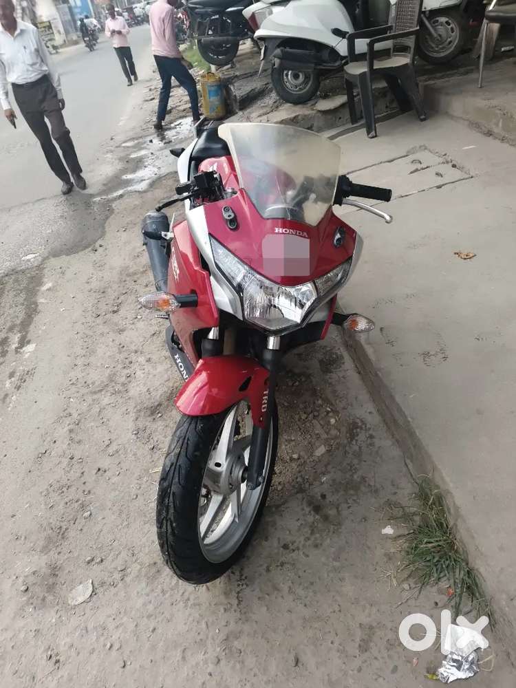 CBR 250 R Sports bike