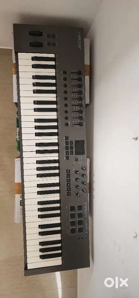 Nektar impact LX61 + Midi keyboard for sell urgent