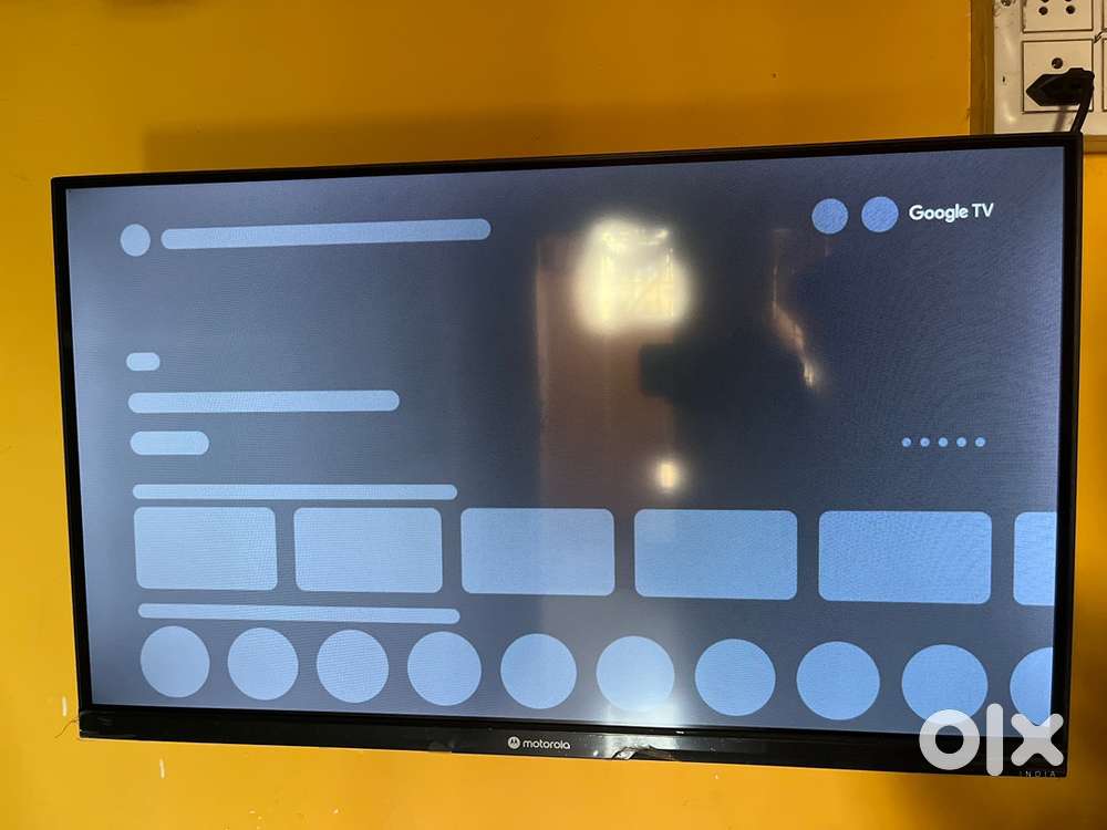 Motrola  32inches  tv. One year useed