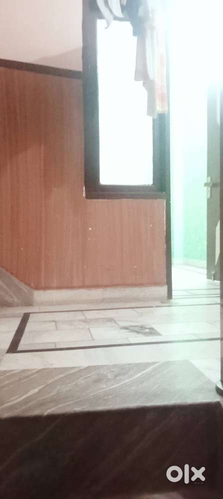 Only for girls (job or study)