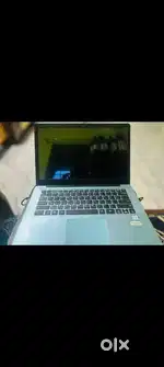 A laptop sell