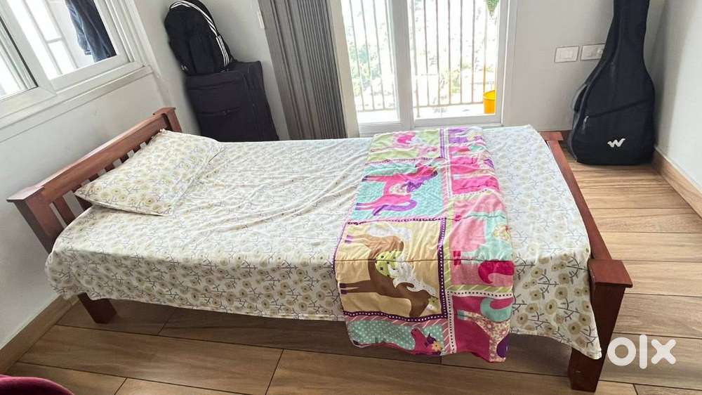 Couple of Twin Size Beds available for  Sale