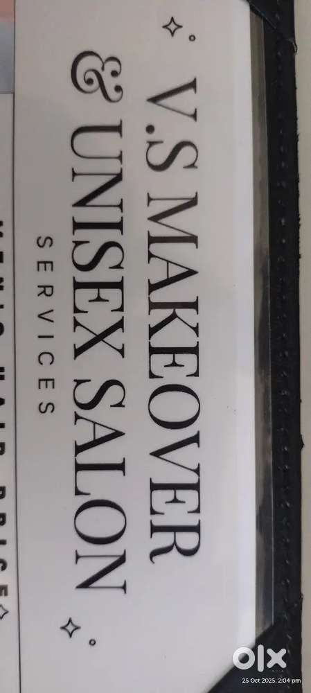 Makeup artist