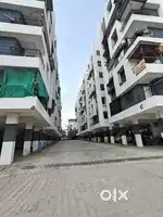 Ready to move 2 bhk flats