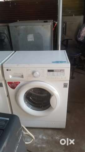 Washing machine available at low price