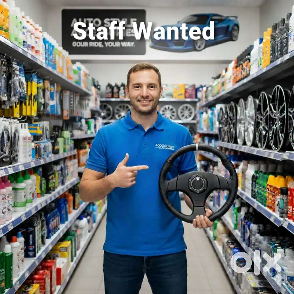 Technician at Car accessories shop