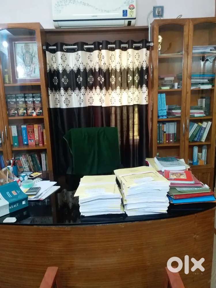 Commerce Graduate required