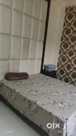 Full furnished single room in madan mahal available for rent