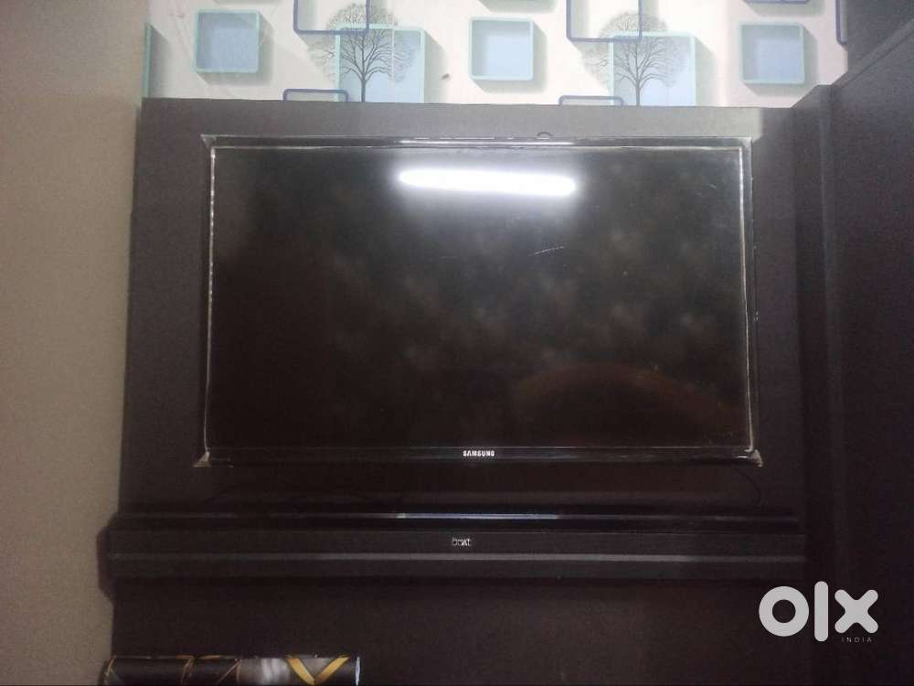 SAMSUNG TV