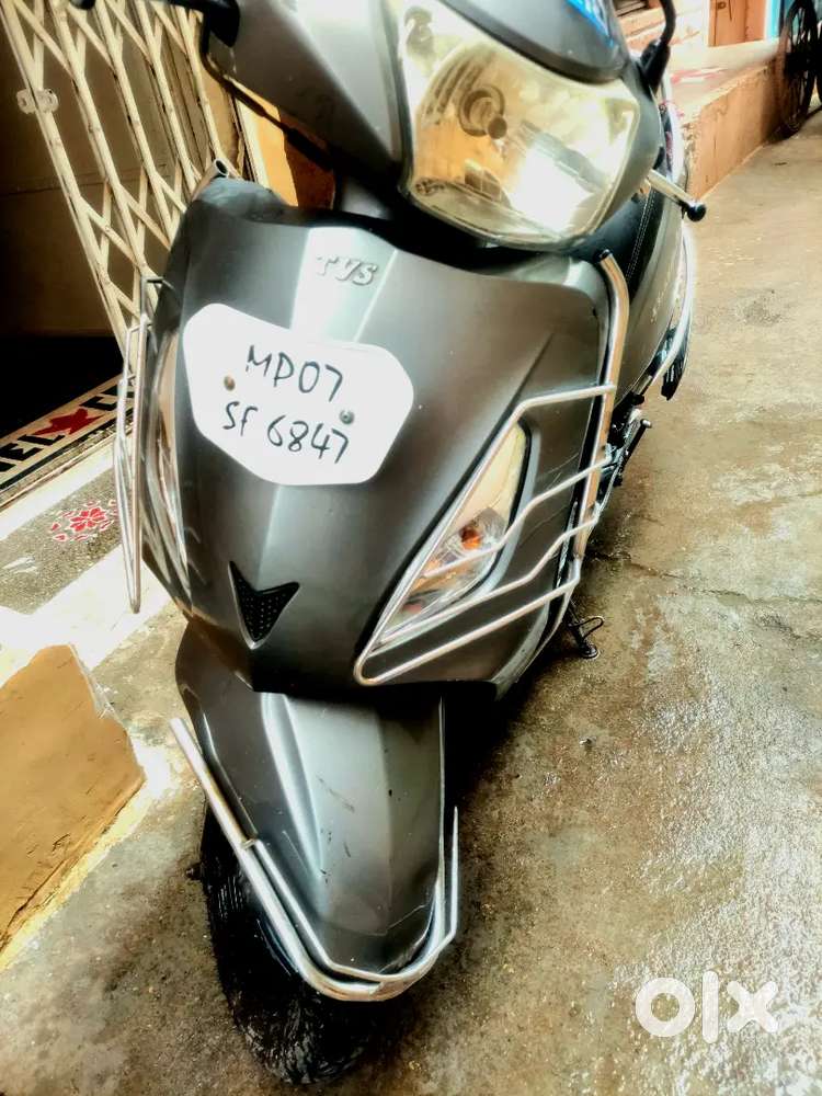 Very Good Condition One handed use